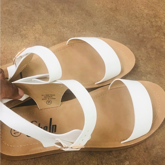 Summer, Sun and Sandals!! - Picture 2 of 4